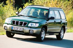 Subaru Forester 2.0GX 2000 года